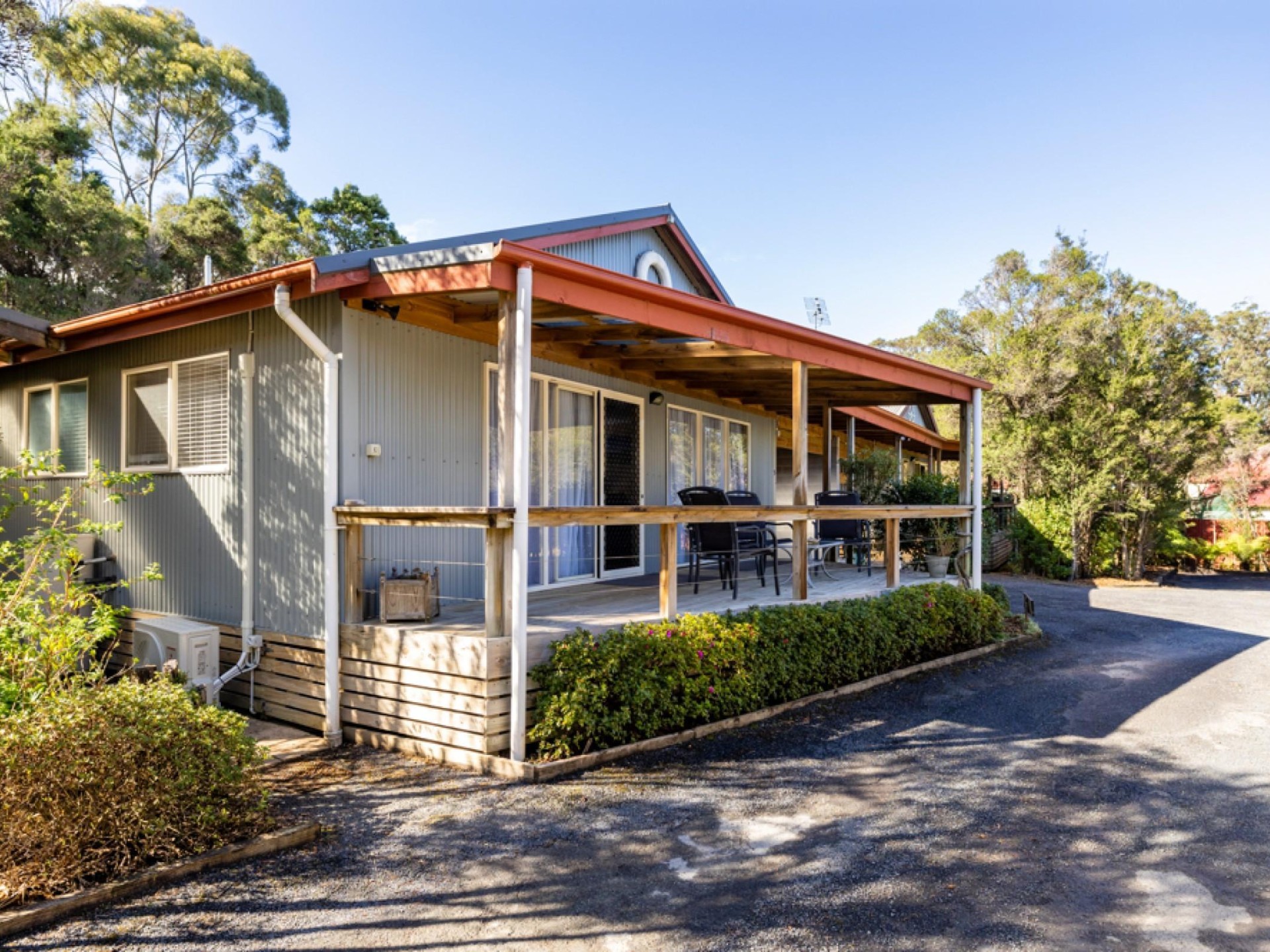 Fully Managed Freehold Accommodation Business in Iconic Strahan | Strong Returns