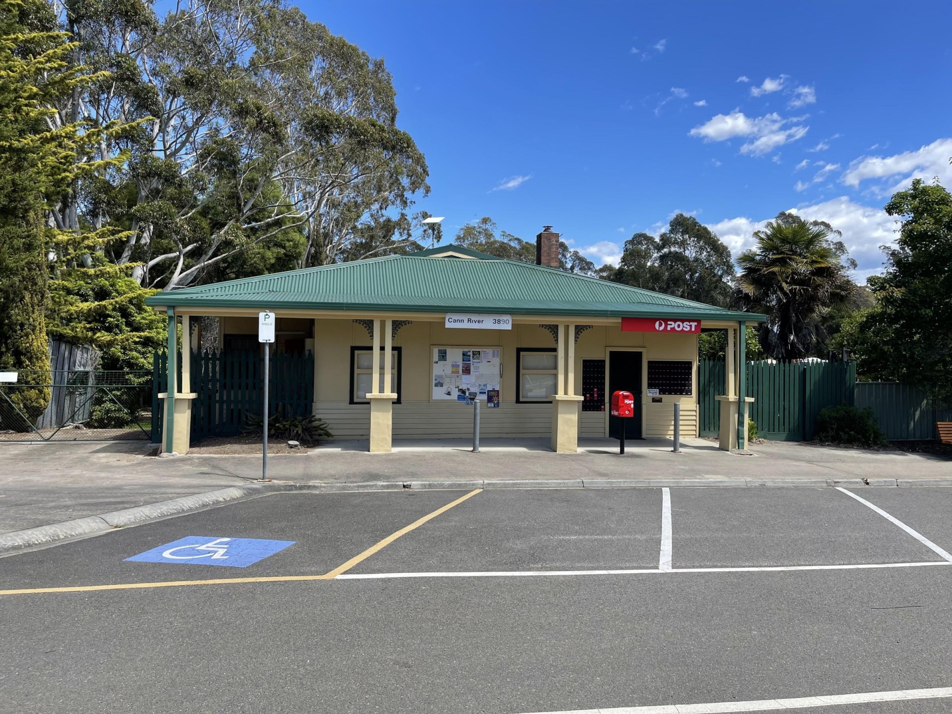 RARE FREEHOLD POST OFFICE WITH RESIDENCE -CANN RIVER -SECURE INCOME + LIFESTYLE OPPORTUNITY