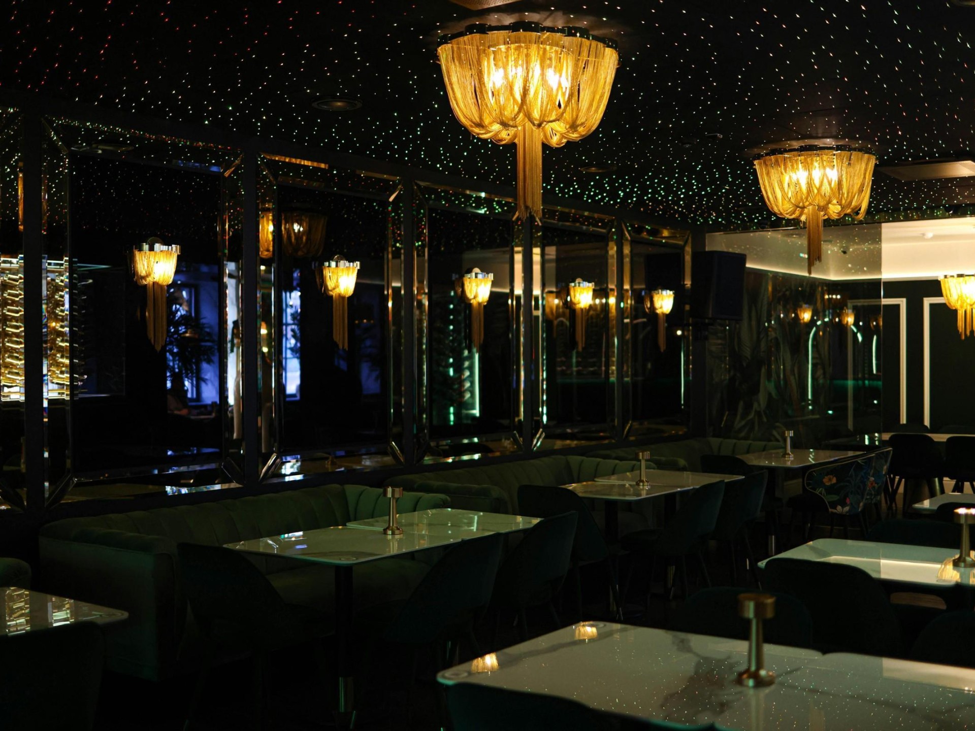 BESPOKE BAR/CLUB  ONE NOT TO MISS !!!