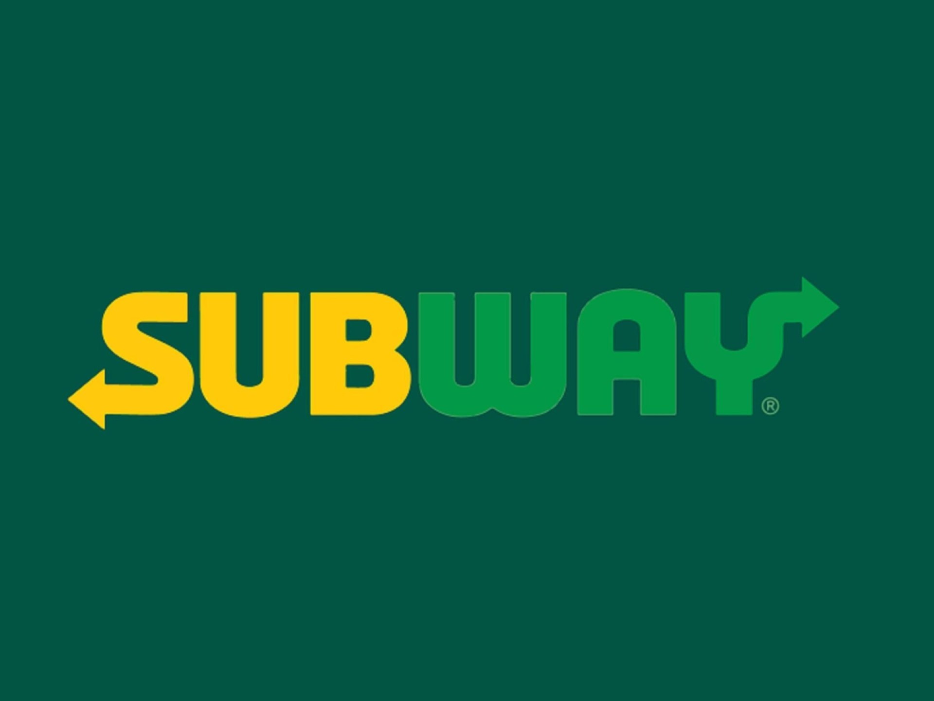 Subway Gold Coast Far Northside, Remodeled! Busy food hub, Long lease, Low rent!