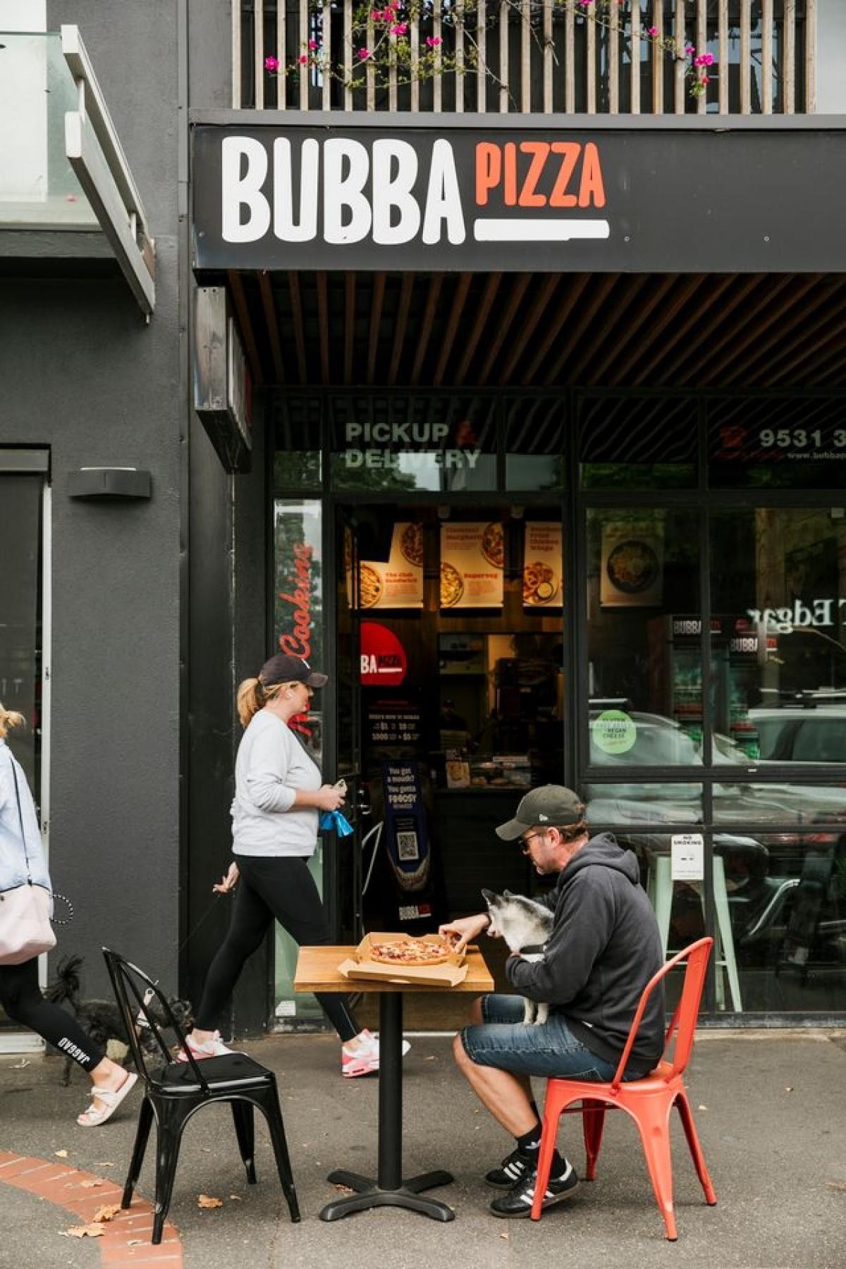 PIzza Store  - Highly Profitable Prime Location  - Booming City Edge Location