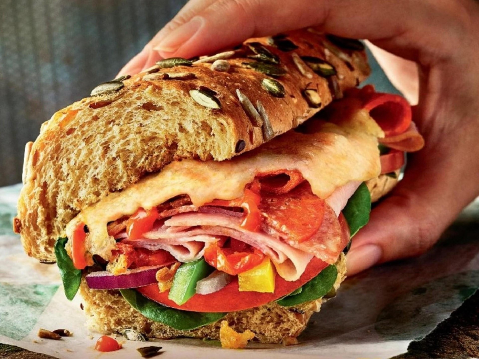 Subway Franchise - Mt Gravatt area! $150,00k Return To Owner/Operator! Nice area! Remodelled!