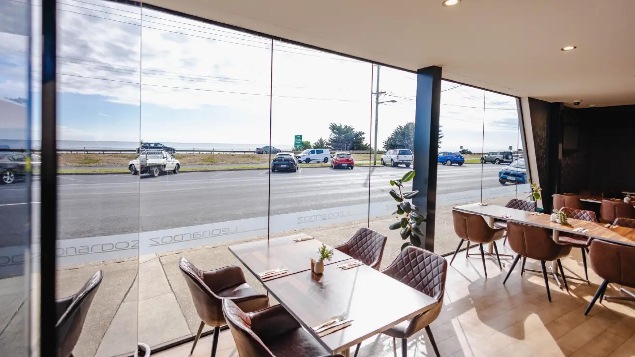 Modern A1 Licensed Restaurant Water Views Highly Establised No Ingoing