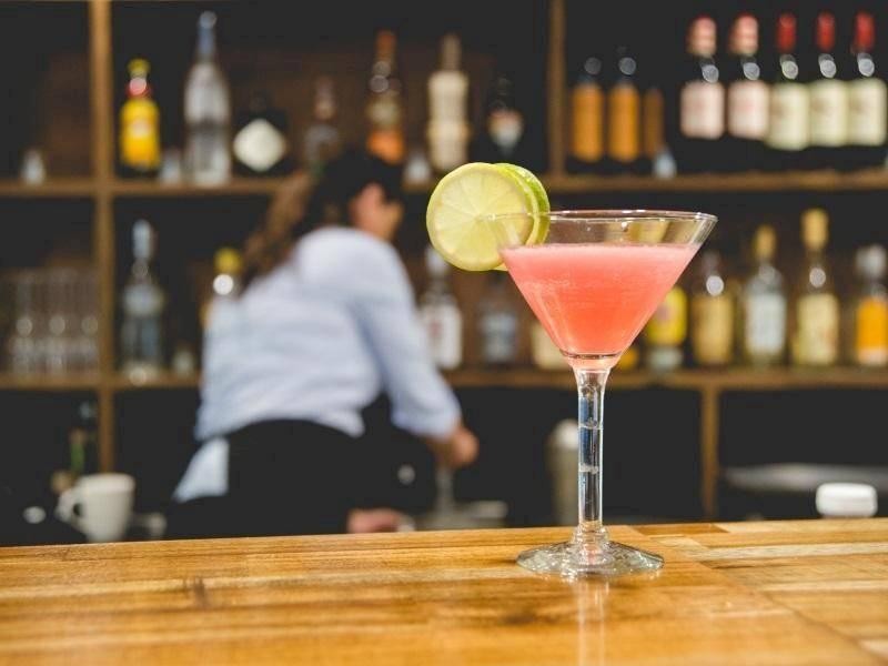 RESTAURANT / BAR / FUNCTION SPACE $395,000 (14884)